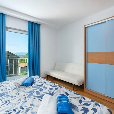 Ester - Private Pool Escape For 8 - Happy * Labin (Istria)
