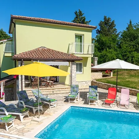 Ester - Private Pool Escape For 8 - Happy *