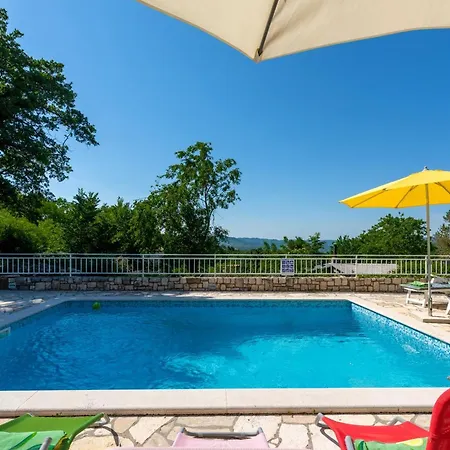 Ester - Private Pool Escape For 8 - Happy